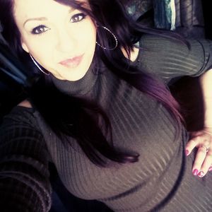 Meet your Posher, Nora